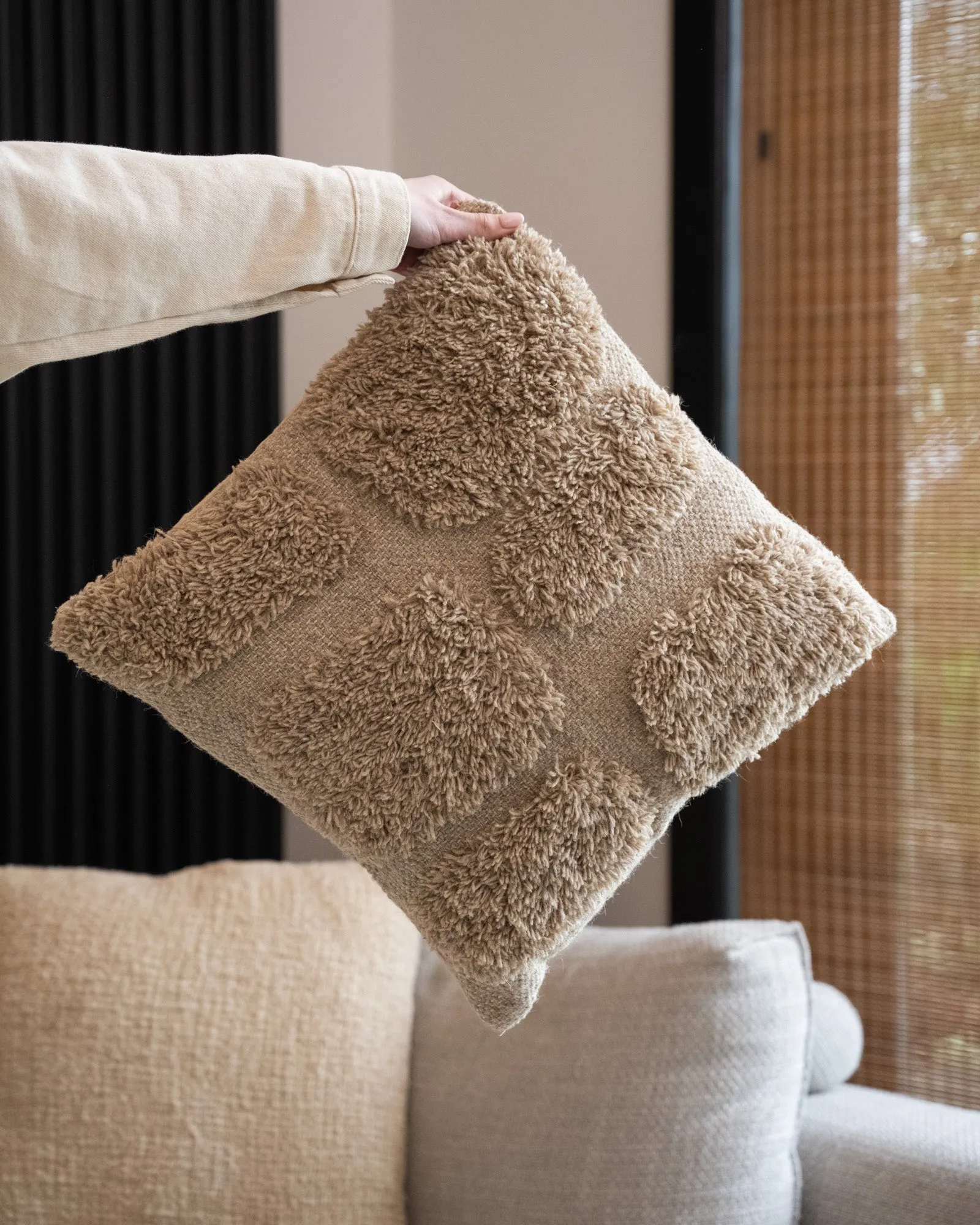 Cushion Latium Beige