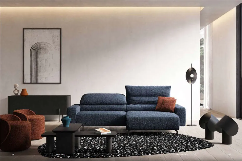 Gavi  Sofa/ Sectional