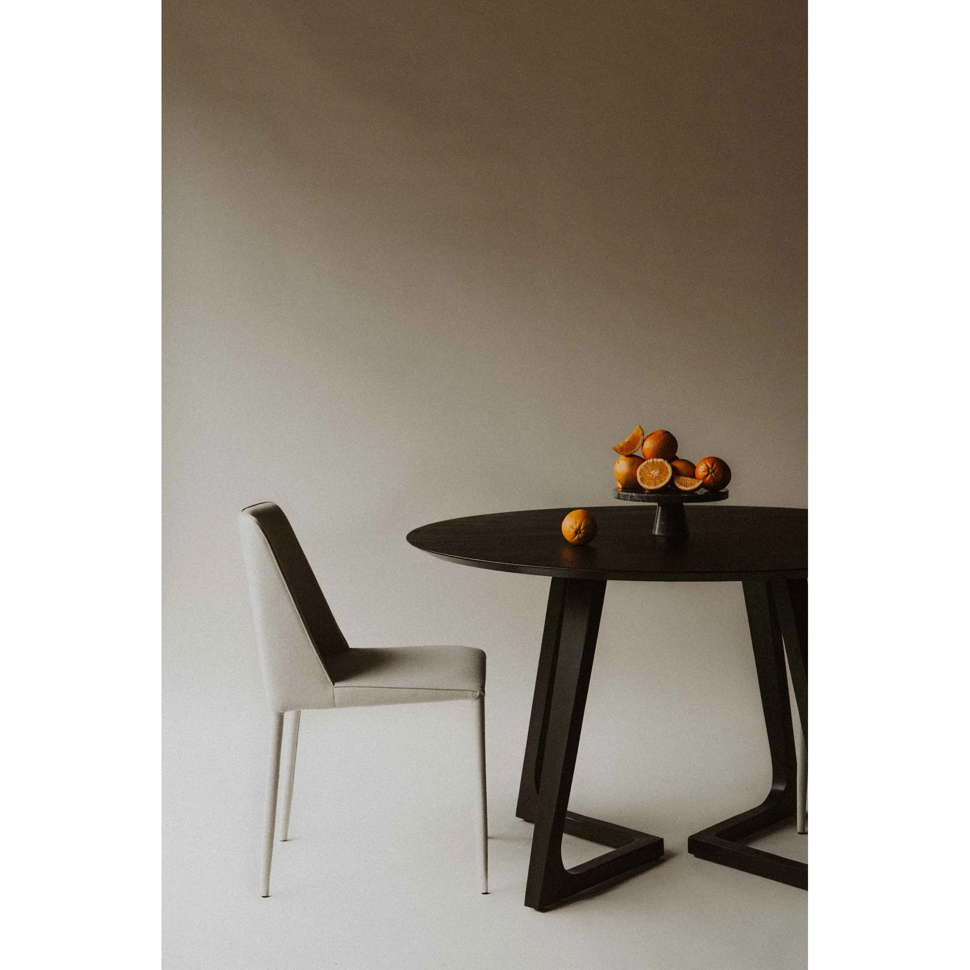 Godenza Dining Table