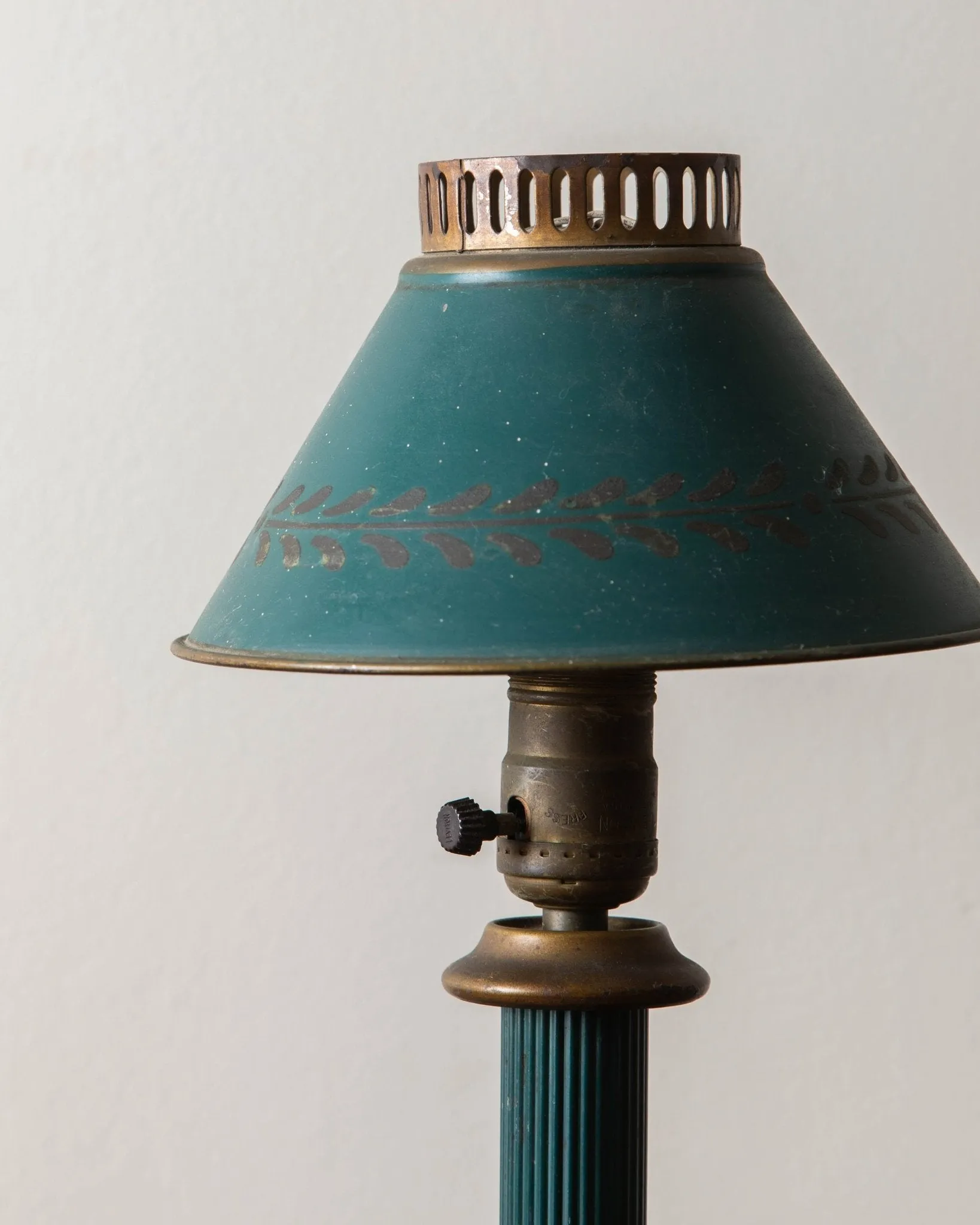 Green Hand Painted Toleware Metal Lamp