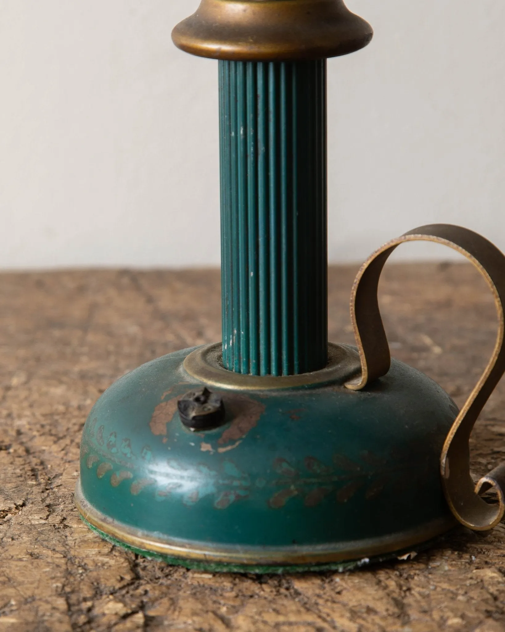 Green Hand Painted Toleware Metal Lamp