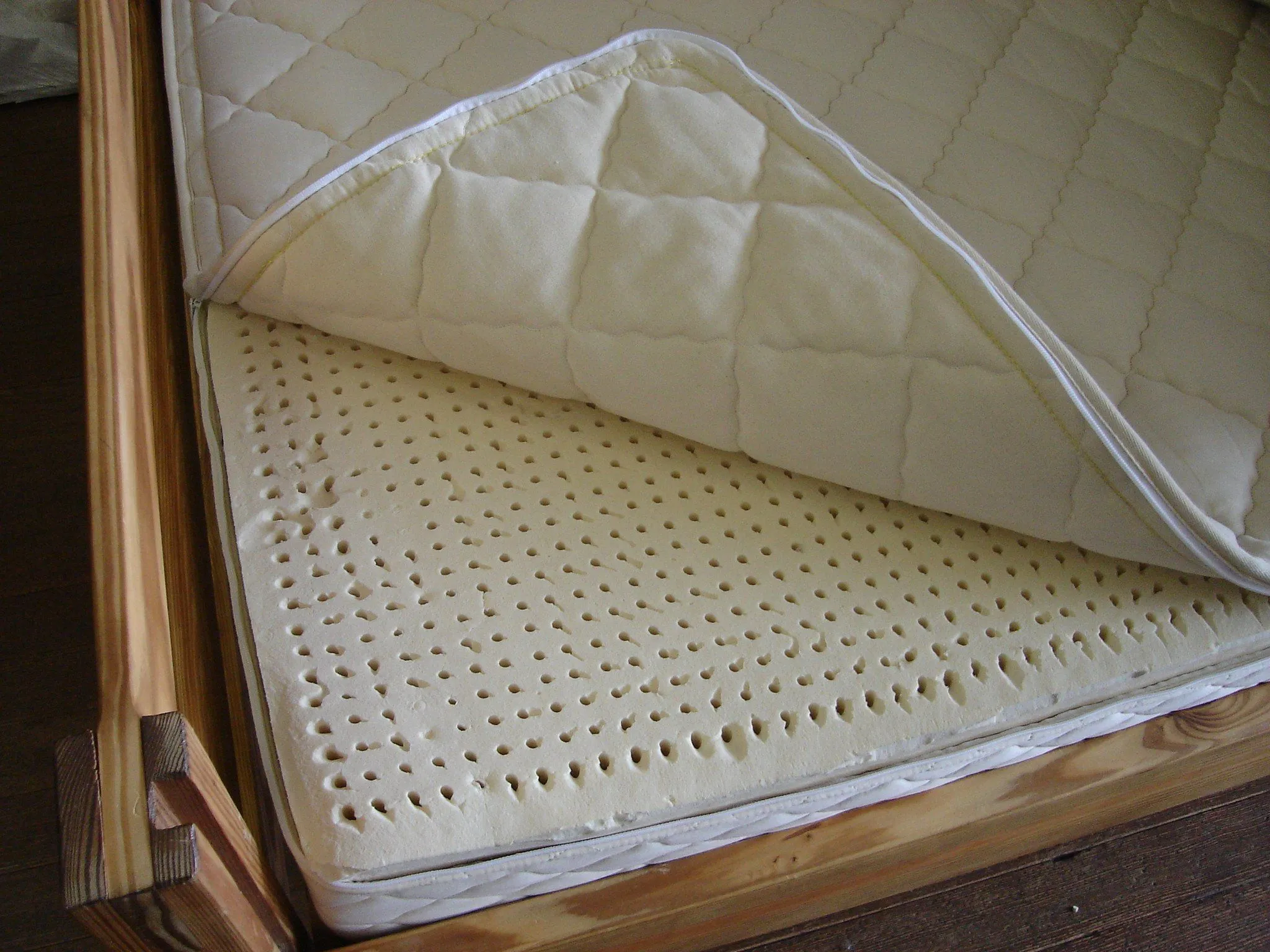 Natural Mattress - Latex 7"